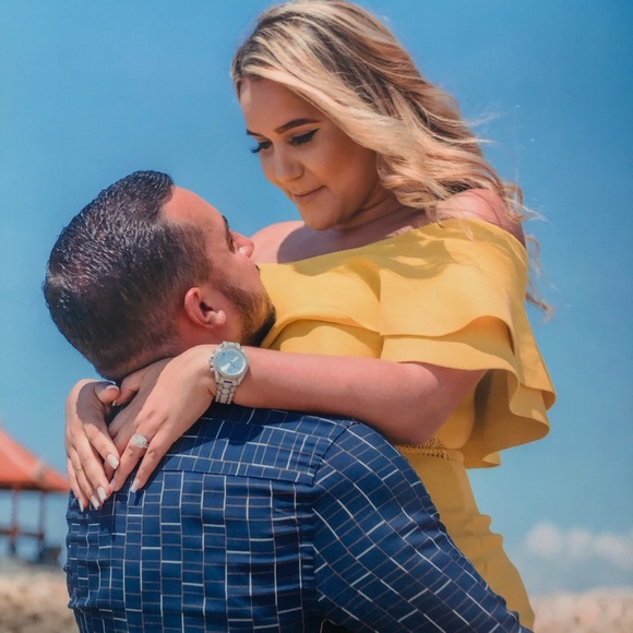 Meet your Posher, Angela - Picture 1 of 1